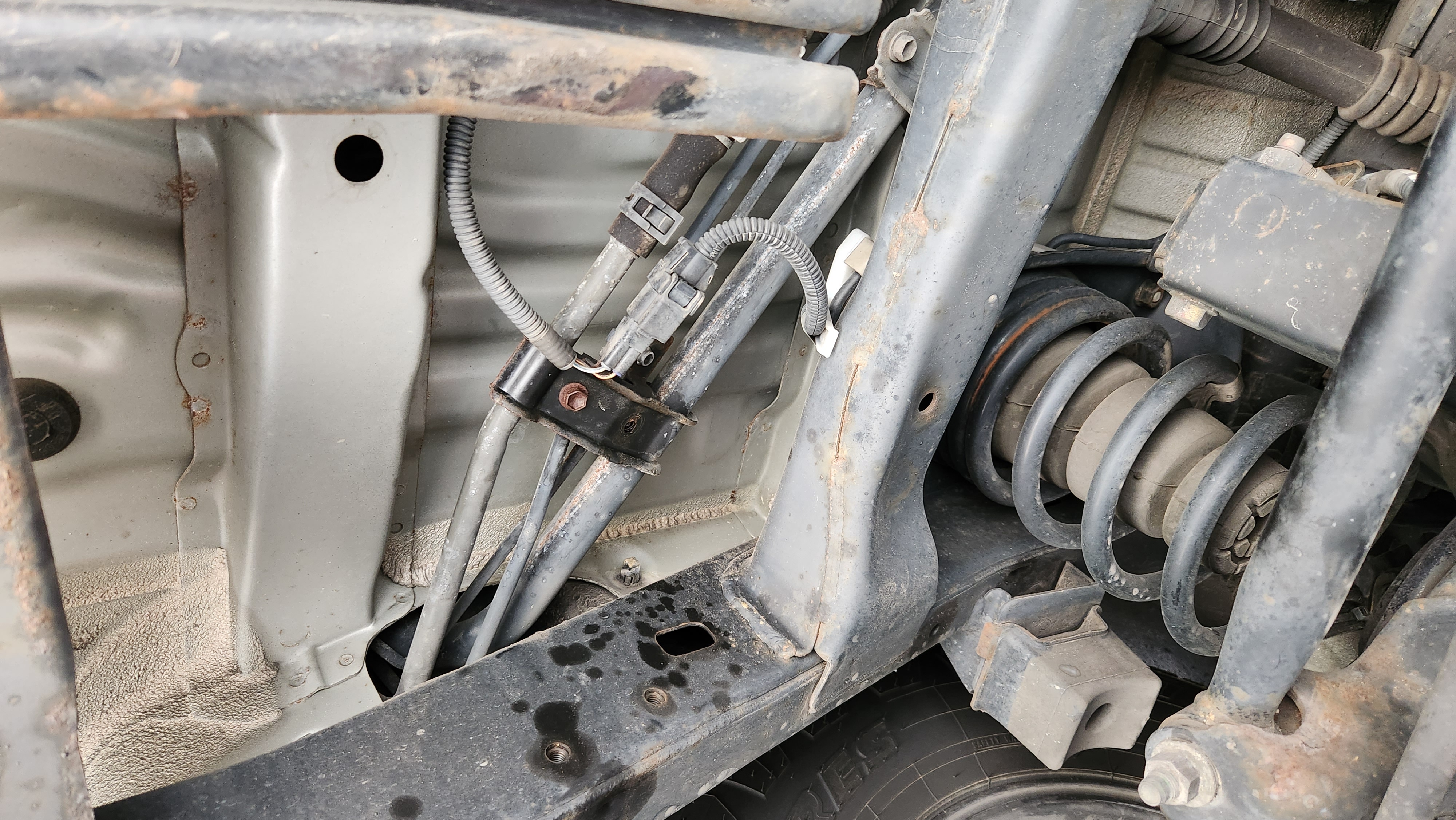 dirty_chassis2.jpg
