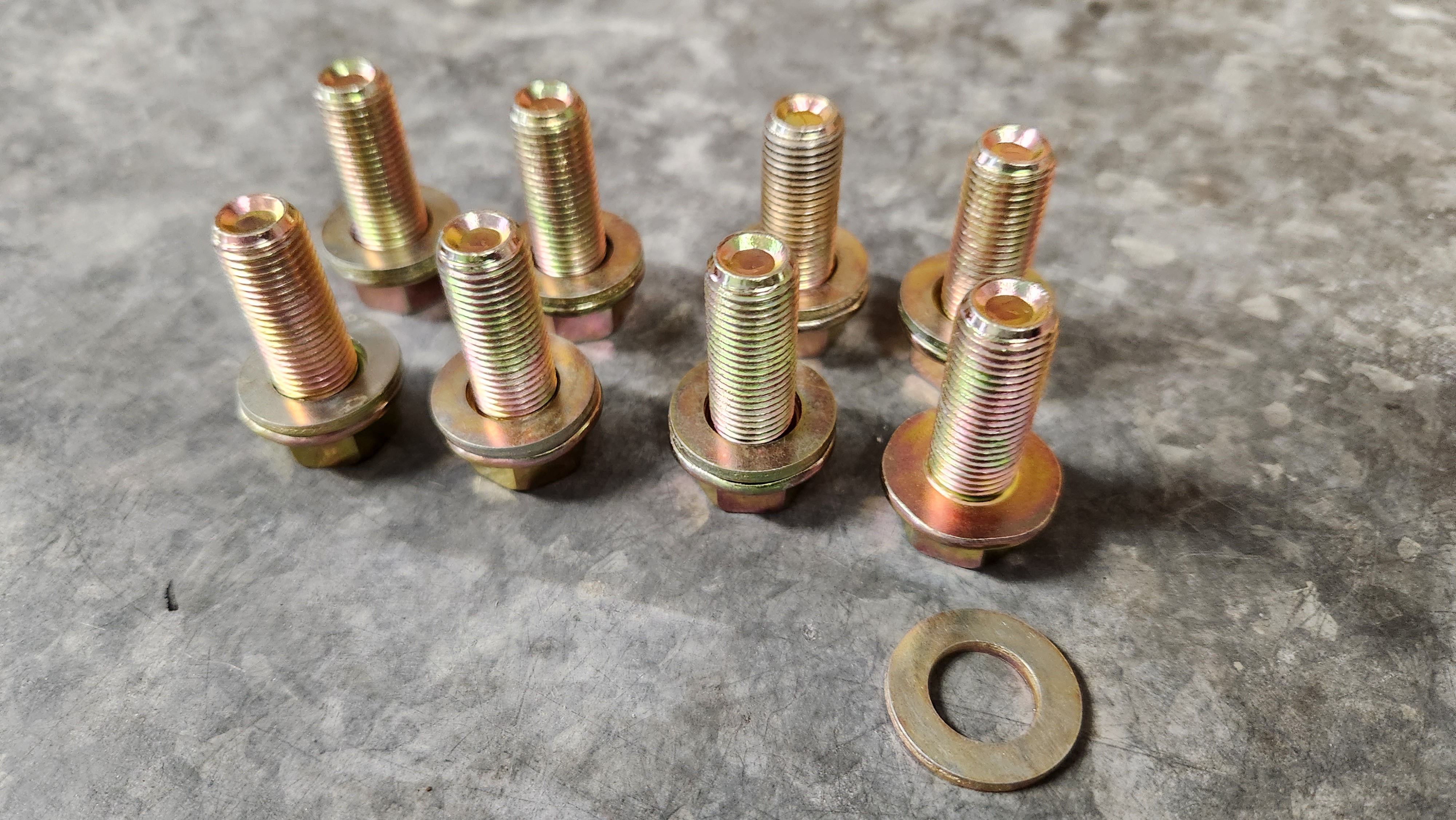 hitch_hardware.jpg